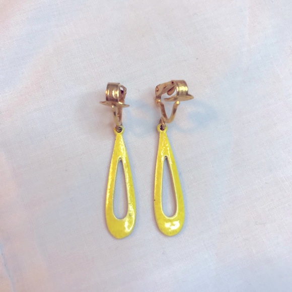 Striking Yellow Teardrop Shaped Earrings - Picture 1 of 5